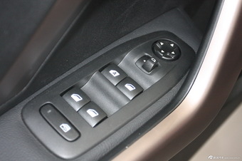 2014款标致2008到店实拍