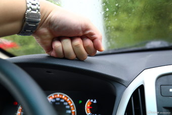 2014款F3 1.5L自动尊贵型