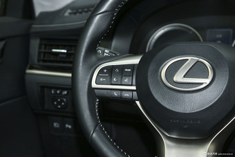 2015款雷克萨斯ES 2.0L自动200精英版