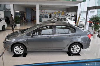 2014款锋范风尚1.5L自动精英版