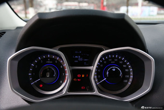 2016款瑞风S3 1.5L手动豪华型