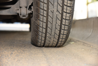 2015款长城C30 1.5L自动舒适型