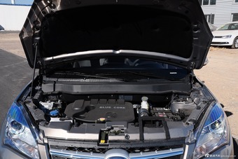 2015款CS35 1.6L手动豪华导航型