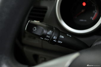 2014款长安CX20 1.4L手动天窗导航版