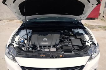 2017款阿特兹2.0L自动蓝天豪华版图片