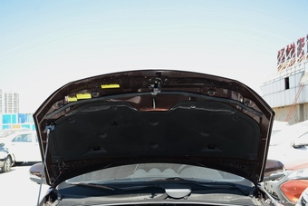 2016款比亚迪S7 2.0T自动尊贵型Plus