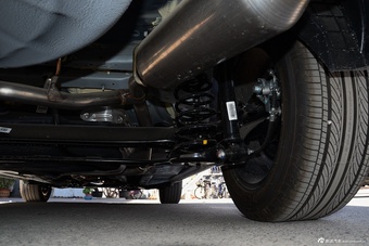 2016款比亚迪速锐1.5L手动精英型