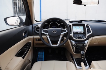 2015款逸动1.6L手动豪华