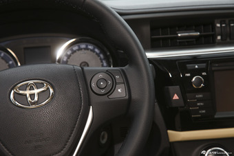 2016款雷凌1.8L自动精英版GS