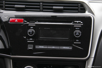 2015款锋范 1.5L手动豪华版