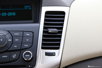 2015款科鲁兹 1.5L 手动经典 SL MT