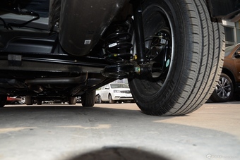 2016款吉利金刚三厢1.5L手动进取型 国IV