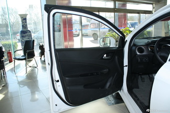 2014款中华H220 1.5L手动舒适型