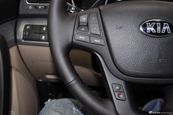 2013款索兰托2.4L自动汽油豪华版7座