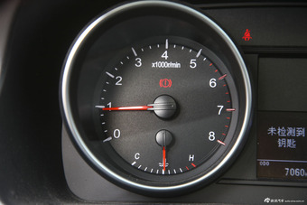 2015款哈弗H6升级版1.5T手动两驱尊贵型