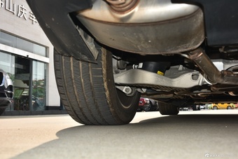 2015款揽胜运动版3.0 V6 SC HSE Dynamic