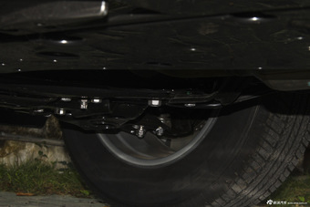 2015款RAV4 2.0L自动两驱风尚版