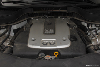 2013款英菲尼迪QX70 3.7L超越版