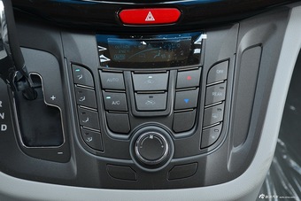 2016款瑞风M52.0T自动汽油商务版