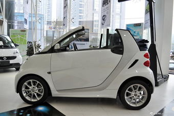 2012款smart fortwo 1.0 MHD敞篷激情版