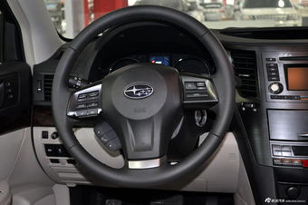 2013款傲虎2.5i豪华版