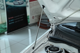 2013款花冠1.6L手动超值版