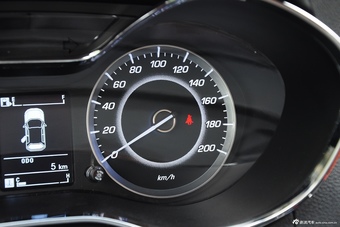 2015款宝骏560 1.8L手动精英型