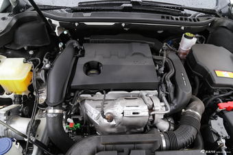 2017款雪铁龙C61.8T自动旗舰型