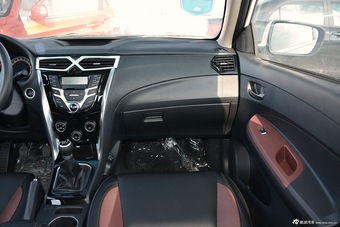 2016款比亚迪F3 1.5L手动豪华型