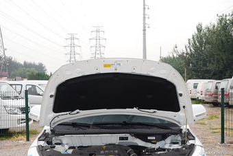 2016款金杯智尚S35 1.5L手动智能版