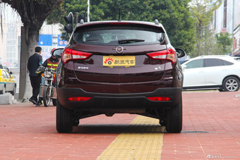 2015款海马S5 1.5T自动豪华型