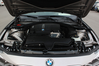 2015款宝马3系超悦版到店实拍