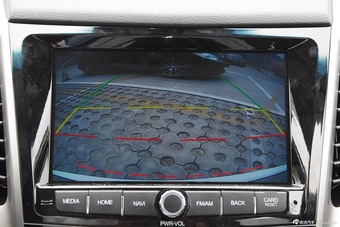 2015款蒂维拉 1.6L自动两驱致炫版