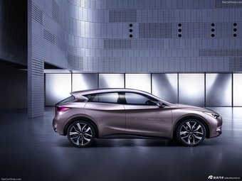 英菲尼迪Q30