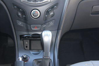 2014款吉奥E美 1.6L自动尊贵版