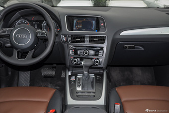 2016款奥迪Q5 2.0T自动40TFSI 技术型