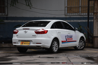 2016款海马M6 1.6L手动运动智能型