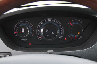 2015款大7 SUV 2.2T自动两驱智慧型