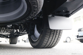 2016款雷克萨斯LX570 5.7L自动尊贵豪华版