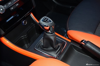 2015款北汽绅宝X25 1.5L手动舒适型