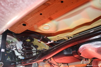 2014款铃木S.CROSS锋驭1.6L手动精英型