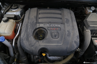 2014款长安CS75 1.8T自动尊贵型国5