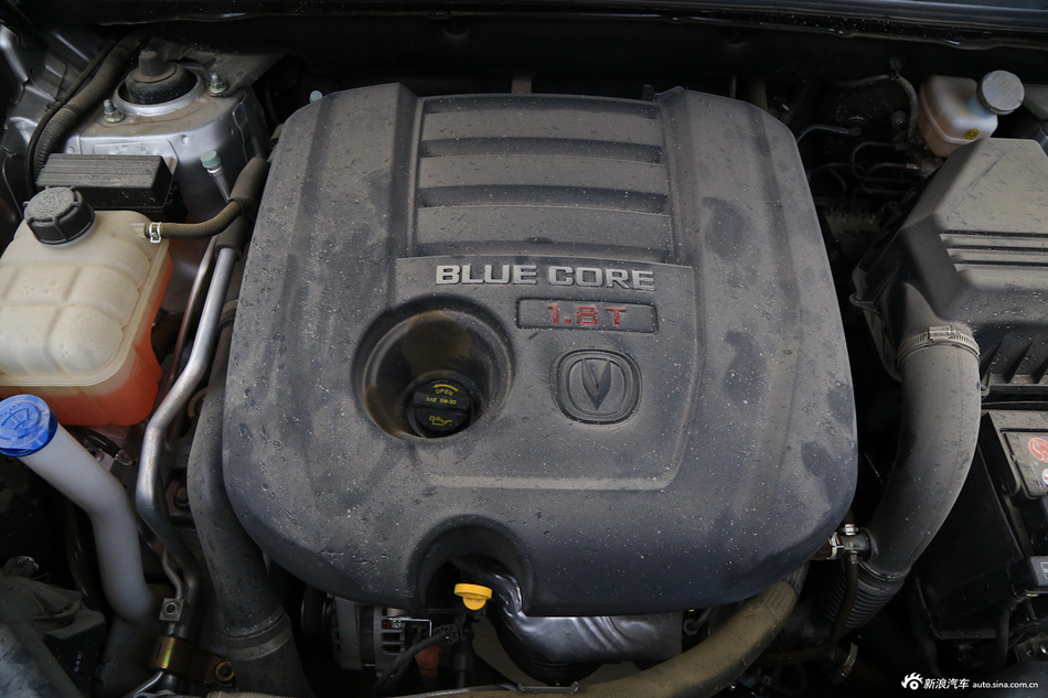 2014款长安CS75 1.8T自动尊贵型国5