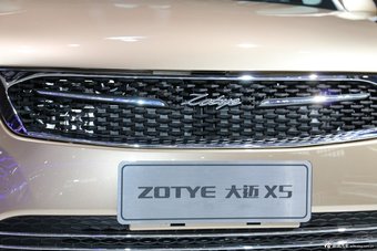 2015上海车展：众泰大迈X5