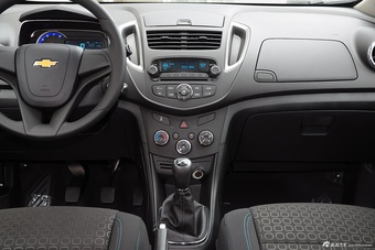 2016款TRAX创酷1.4T手动两驱舒适型