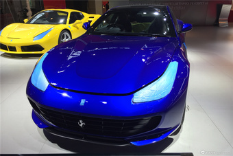 广州车展探馆实拍法拉利GTC4Lusso
