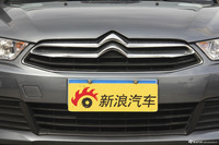 2013款世嘉三厢1.6L手动品尚型CNG
