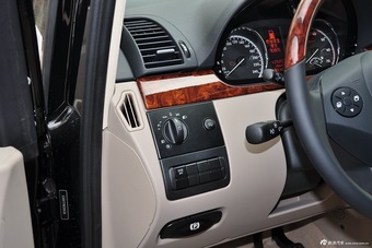 2014款唯雅诺3.5L卓越版