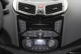 2015款海马S5 1.5T自动豪华型