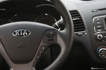 2015款起亚K3 1.6L自动DLX